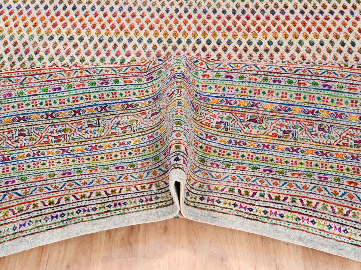 Sarouk Modern / Contemporary hand-knotted wool/sari silk rug in Beige, 11'10" x 12' — SKU O062311 (view 5)