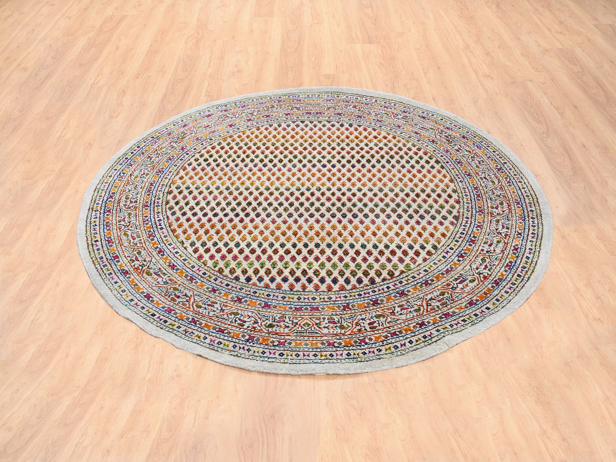 Sarouk Modern / Contemporary hand-knotted wool/sari silk rug in Beige, 6' x 6' — SKU O062329 (view 2)
