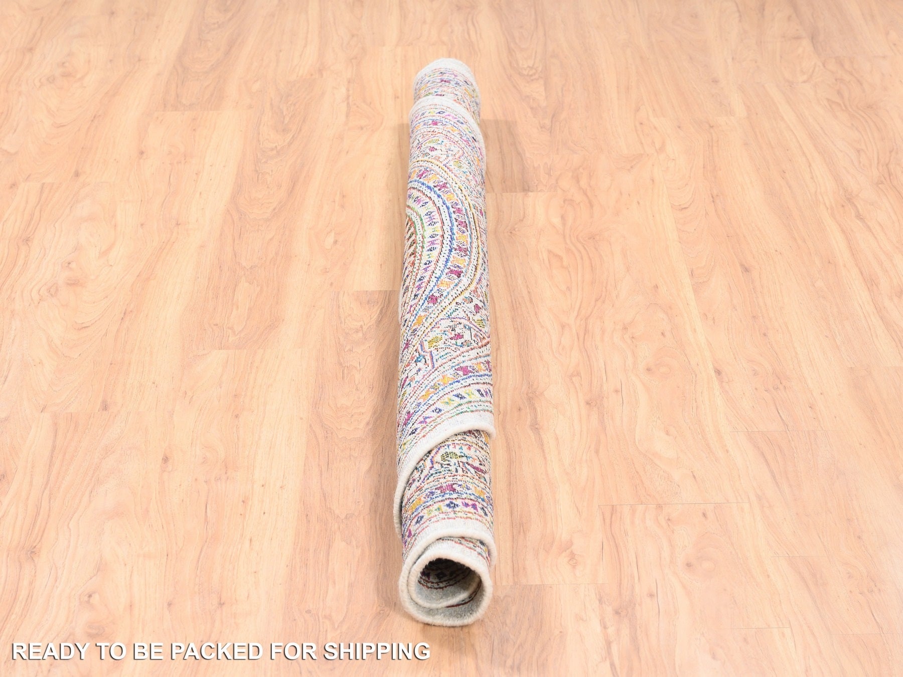 Sarouk Modern / Contemporary hand-knotted wool/sari silk rug in Beige, 6' x 6' — SKU O062329 (view 6)