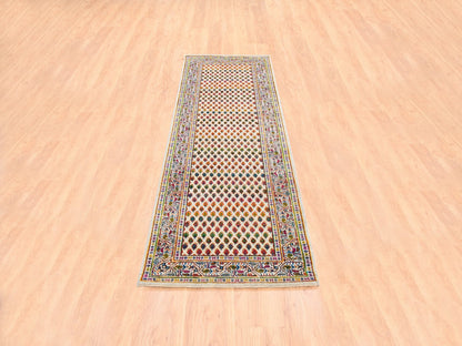 Sarouk Modern / Contemporary hand-knotted wool/sari silk runner in Beige, 2'7" x 8'1" — SKU O062331 (view 2)