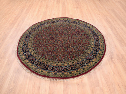 Red 6'0" x 6'1" Traditional Hand knotted Wool/Silk Rug - Sku: O062350