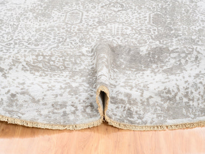 Grey 10'0" x 10'0" Transitional Hand knotted Wool/Silk Rug - Sku: O062368