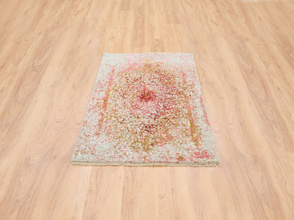 Modern / Contemporary hand-knotted wool/silk rug in Pink, 3' x 5' — SKU O062371 (view 2)