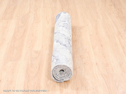 Ivory 4'1" x 5'9" Modern and Contemporary Hand knotted Wool/Silk Rug - Sku: O062429