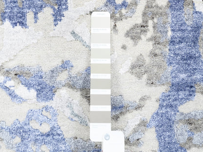 Grey 2'7" x 8'0" Modern / Contemporary Hand knotted Wool/Silk Rug - Sku: O062434