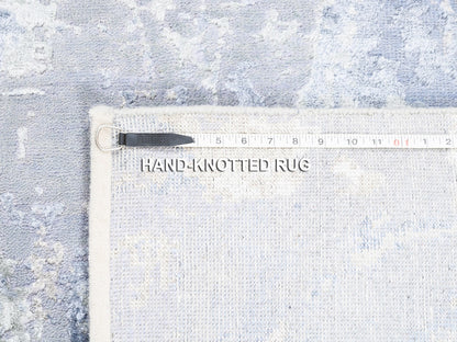 Grey 3'1" x 5'1" Modern / Contemporary Hand knotted Wool/Silk Rug - Sku: O062435