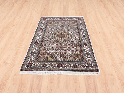 Ivory 3'8" x 6'0" Fine Oriental Hand knotted Wool Rug - Sku: O062489