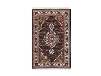 Black 3'2" x 5'4" Fine Oriental Hand knotted Wool Rug - Sku: O062491