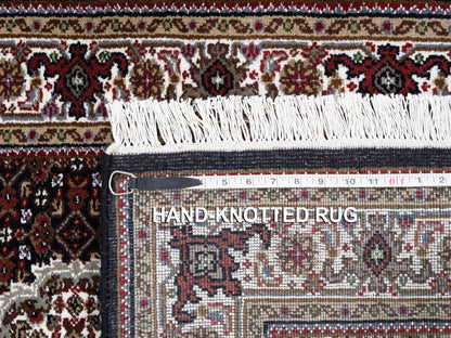 Tabriz Fine Oriental hand-knotted wool rug in Black & Ivory, 3'2" x 5'4" — SKU O062491 (view 8)