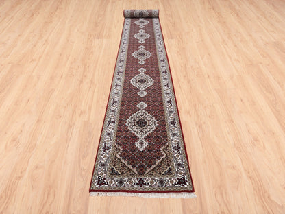 Red 2'6" x 16'3" Traditional Hand knotted Wool/Silk Rug - Sku: O062509
