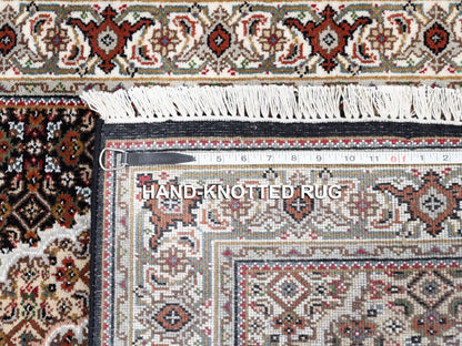 Tabriz Fine Oriental hand-knotted wool rug in Black & Ivory, 2'10" x 5'4" — SKU O062532 (view 8)