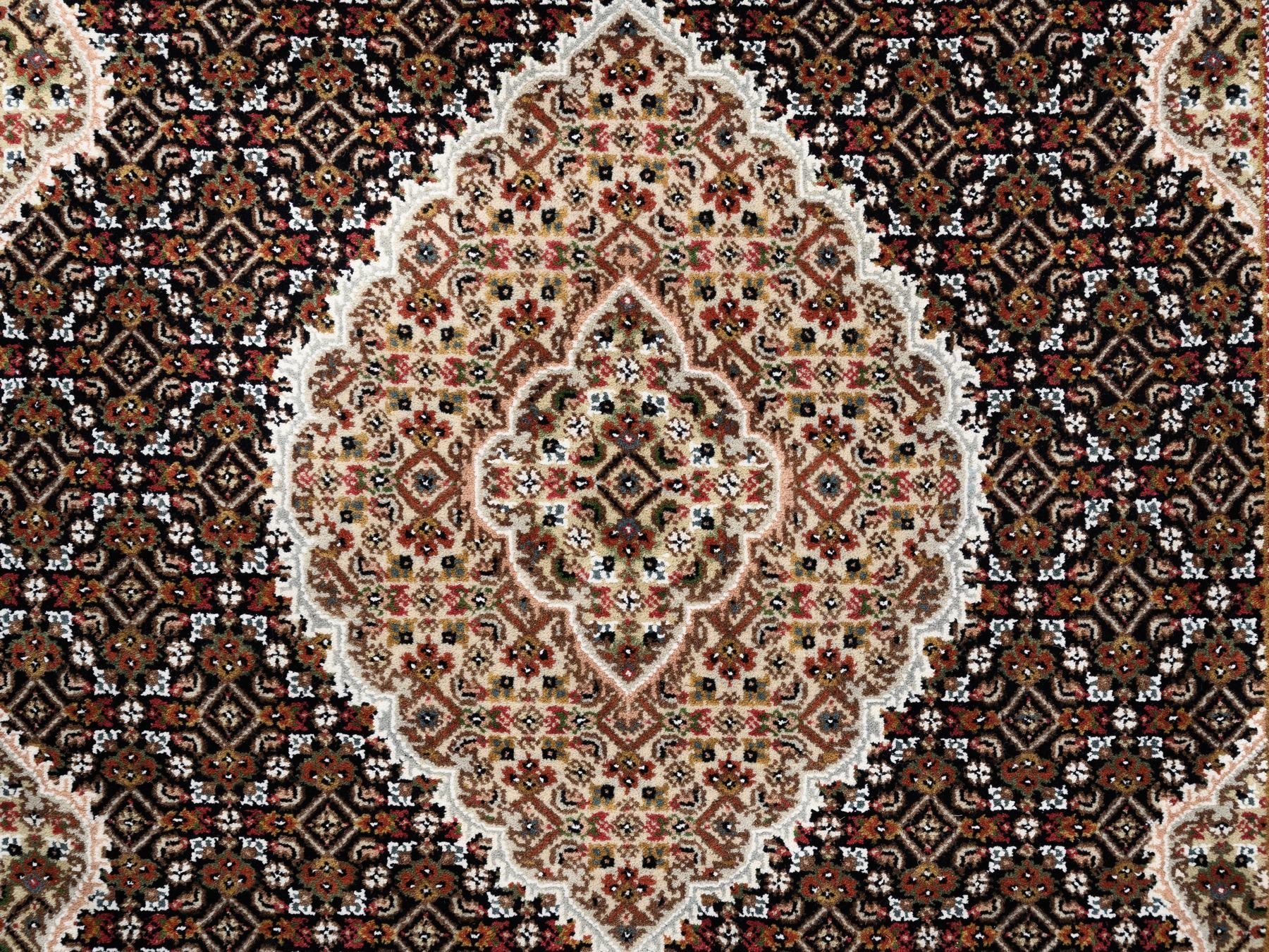 Tabriz Fine Oriental hand-knotted wool/silk rug in Black & Ivory, 4'2" x 6'1" — SKU O062569 (view 5)