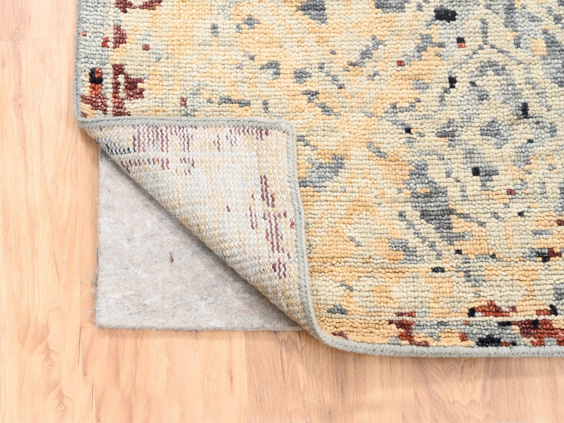 Tribal & Geometric hand-knotted wool rug in Black, 8'1" x 10'1" — SKU O062649 (view 5)