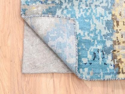 Blue 3'10" x 11'8" Modern and Contemporary Hand knotted Wool/Silk Rug - Sku: O062650