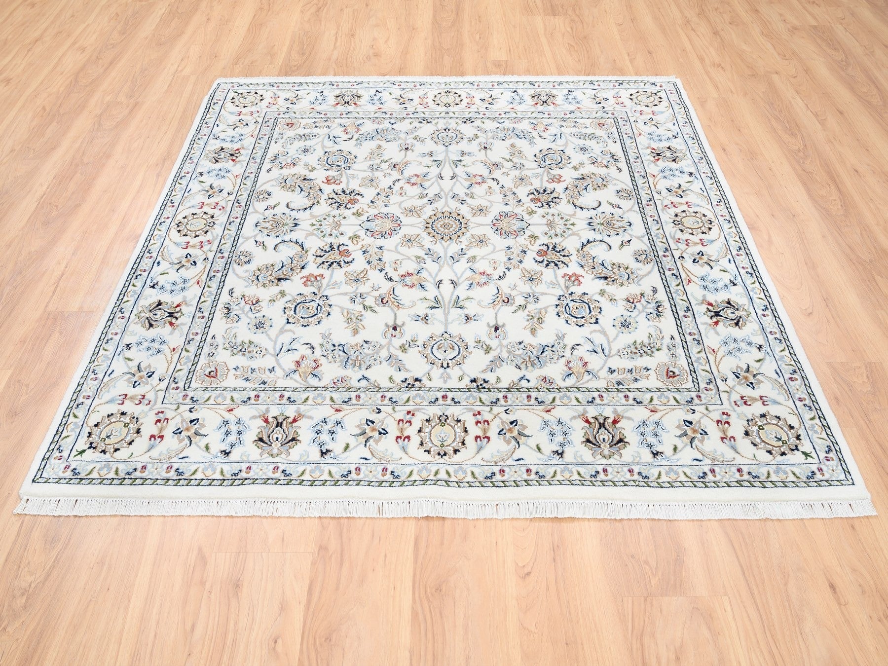 Nain Fine Oriental hand-knotted wool rug in Ivory & Marshmallow, 5'9" x 5'9" — SKU O062789 (view 2)
