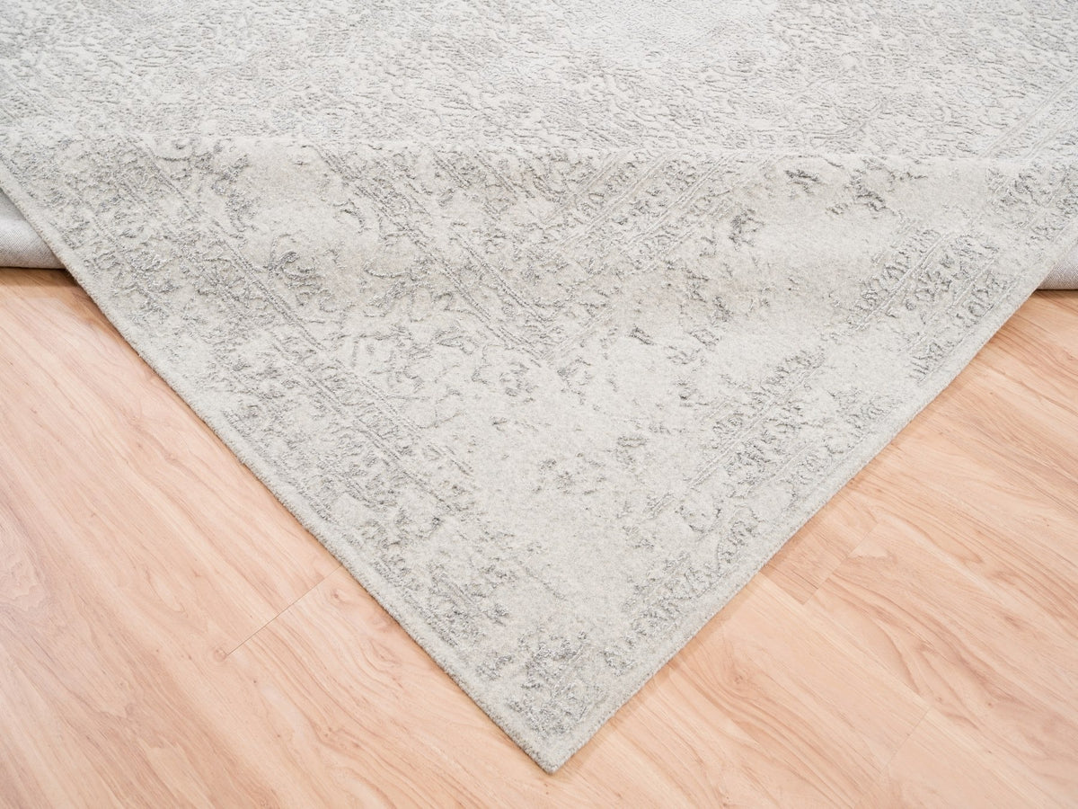 Modern / Contemporary hand-knotted wool/art silk rug in Beige, 11'10" x 14'9" — SKU O062836 (view 6)