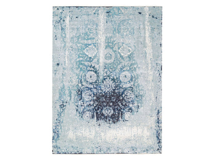 Tabriz Transitional hand-knotted wool/silk rug in Blue, 9'1" x 11'9" — SKU O062840