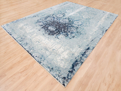 Tabriz Transitional hand-knotted wool/silk rug in Blue, 9'1" x 11'9" — SKU O062840 (view 3)