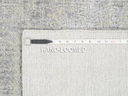 Grey 2'7" x 10'0" Modern / Contemporary Handloom Wool/Silk Rug - Sku: O062847