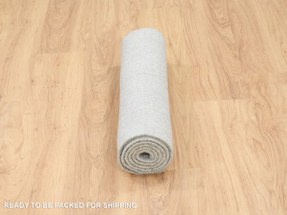 Grey 2'6" x 6'0" Modern / Contemporary Handloom Wool/Silk Rug - Sku: O062851