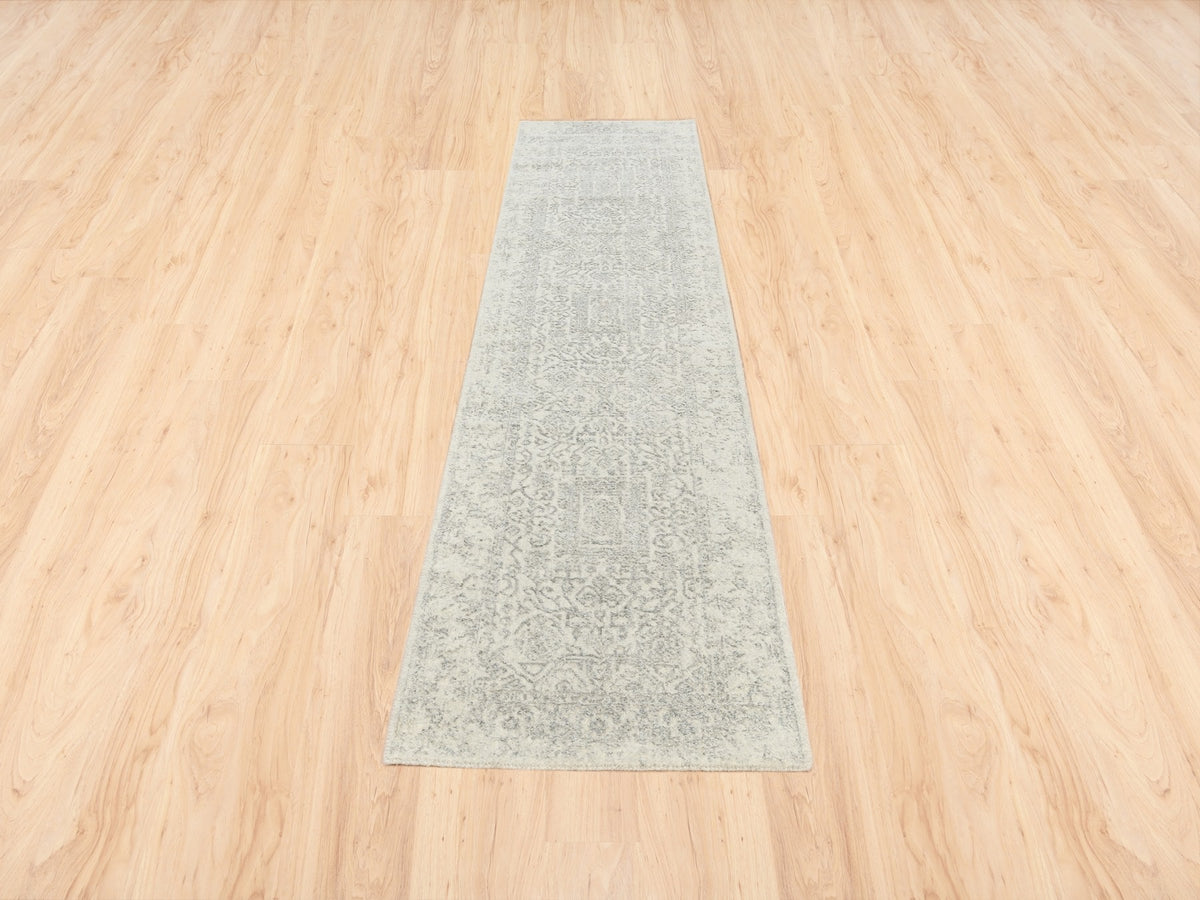 Modern / Contemporary hand-knotted wool/art silk runner in Beige, 2'6" x 10'1" — SKU O062854 (view 2)