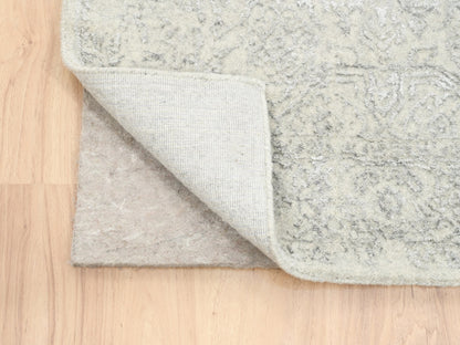 Modern / Contemporary hand-knotted wool/art silk runner in Beige, 2'6" x 10'1" — SKU O062854 (view 3)