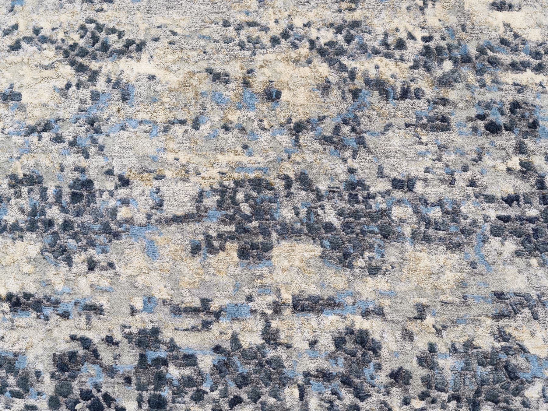 Modern / Contemporary hand-knotted wool/silk rug in Blue, 9'10" x 10' — SKU O062871 (view 9)