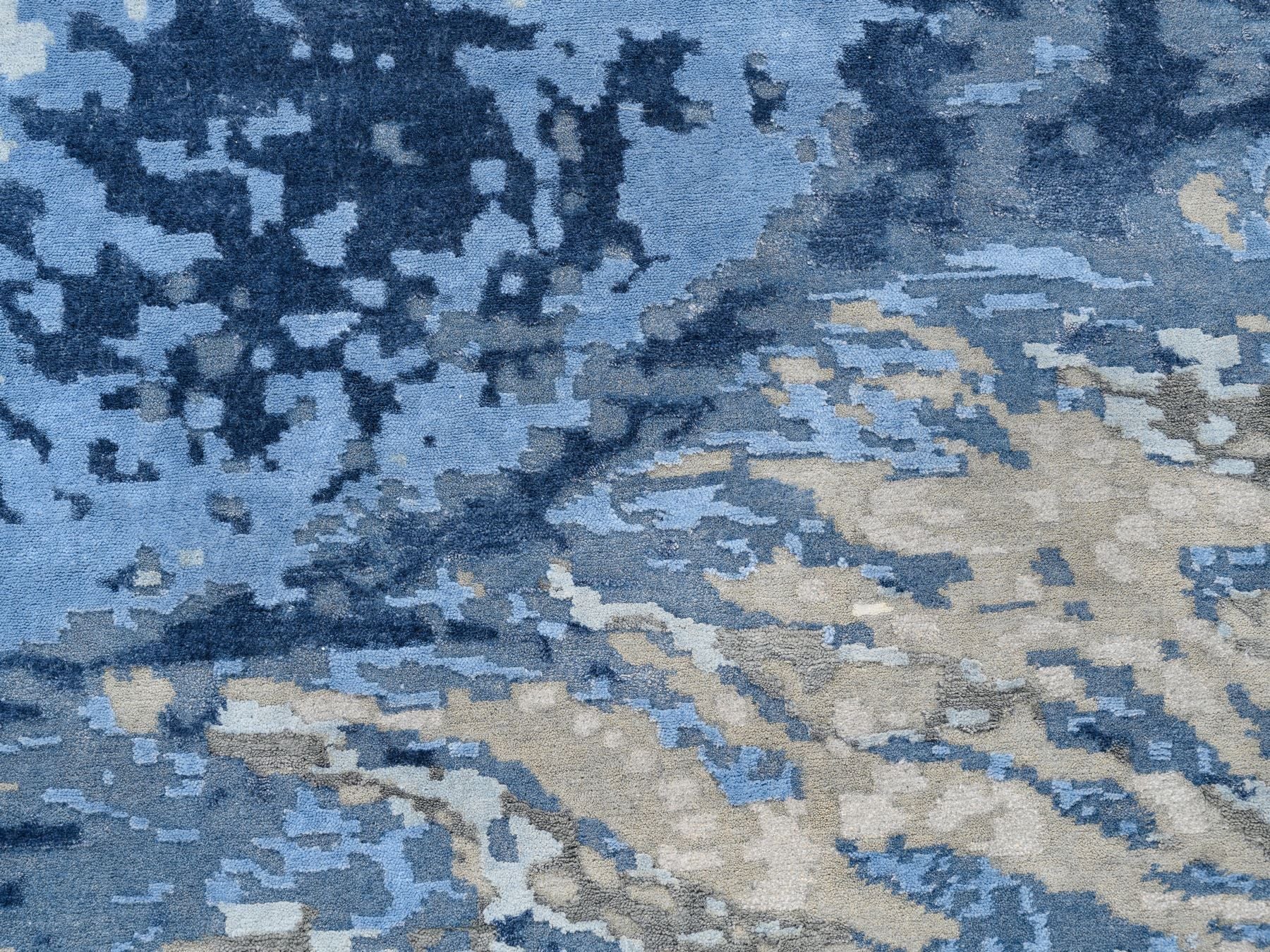 Modern / Contemporary hand-knotted wool/silk rug in Blue, 10' x 10'1" — SKU O062878 (view 9)