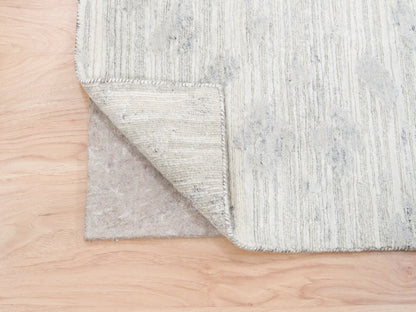 Grey 4'0" x 12'0" Modern / Contemporary Hand knotted Wool Rug - Sku: O062906