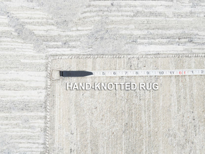 Grey 4'0" x 12'0" Modern / Contemporary Hand knotted Wool Rug - Sku: O062906