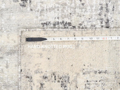 Grey 2'5" x 10'0" Modern / Contemporary Hand knotted Wool Rug - Sku: O062921