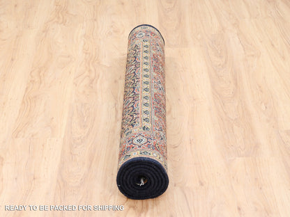 Herati Fine Oriental hand-knotted wool rug in Black & Red, 4'2" x 6'3" — SKU O062978 (view 6)