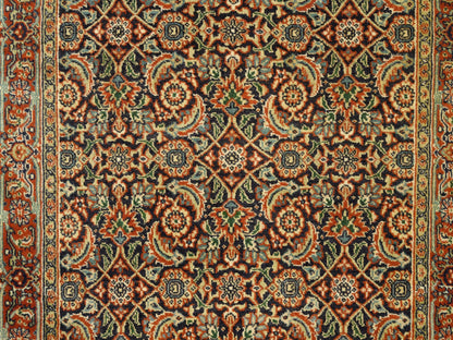 Herati Fine Oriental hand-knotted wool rug in Black & Red, 3'1" x 5'2" — SKU O062979 (view 5)