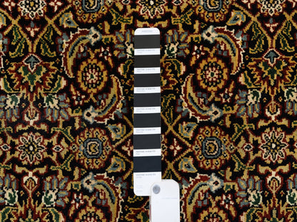 Herati Fine Oriental hand-knotted wool rug in Black & Red, 3'2" x 5' — SKU O062980 (view 4)