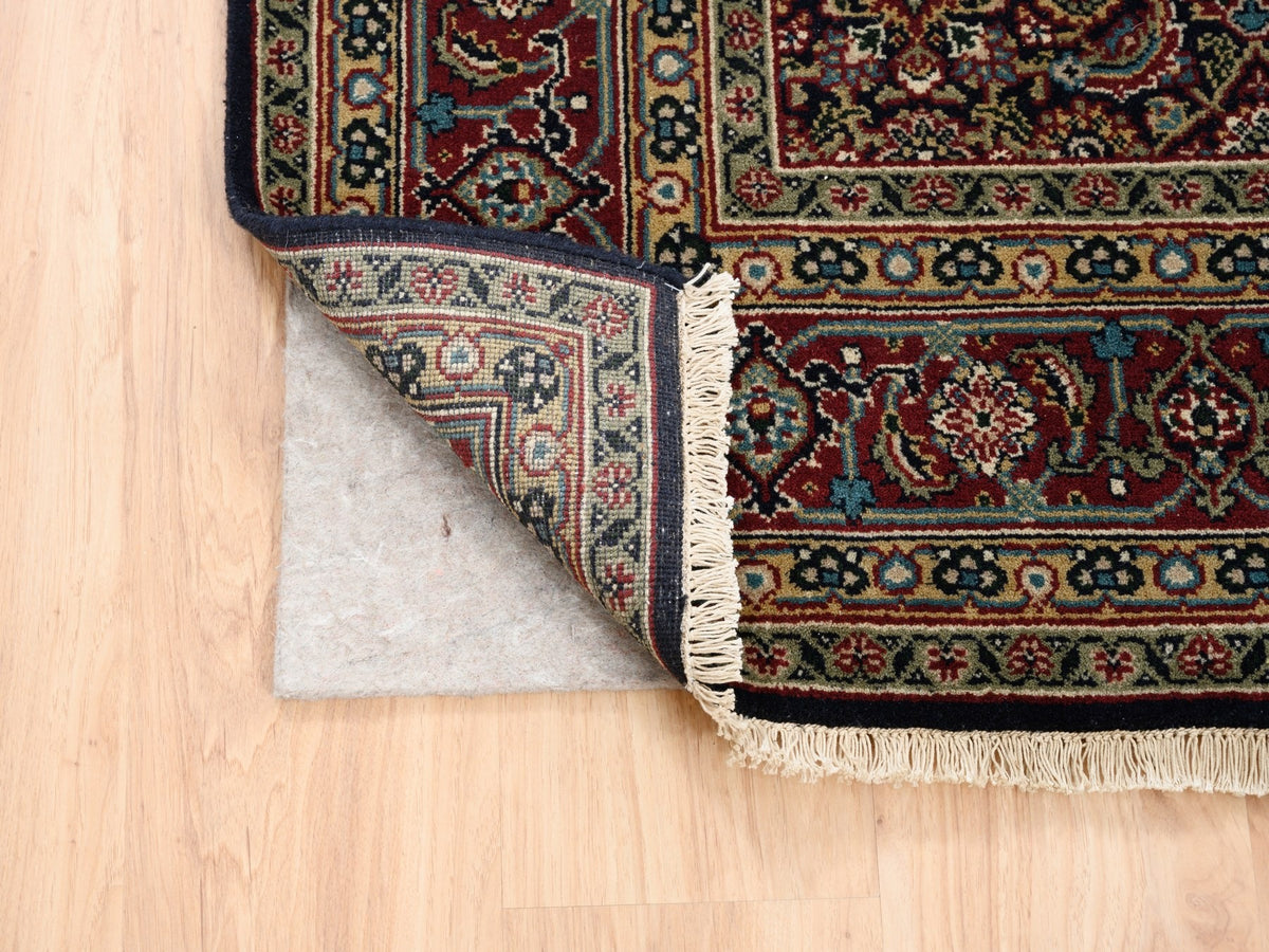 Herati Fine Oriental hand-knotted wool rug in Black & Red, 5'2" x 7'4" — SKU O062995 (view 3)
