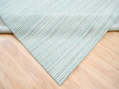 Modern / Contemporary hand-knotted wool rug in Green, 9'1" x 12' — SKU O063043 (view 6)
