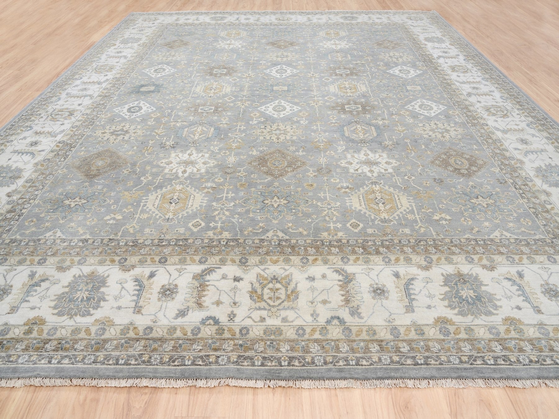 Heriz hand-knotted wool rug in Gray & Ivory, 14' x 16' — SKU O063068 (view 2)
