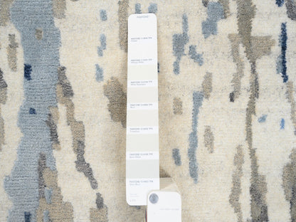 Blue 4'0" x 11'9" Modern and Contemporary Hand knotted Wool/Silk Rug - Sku: O063182