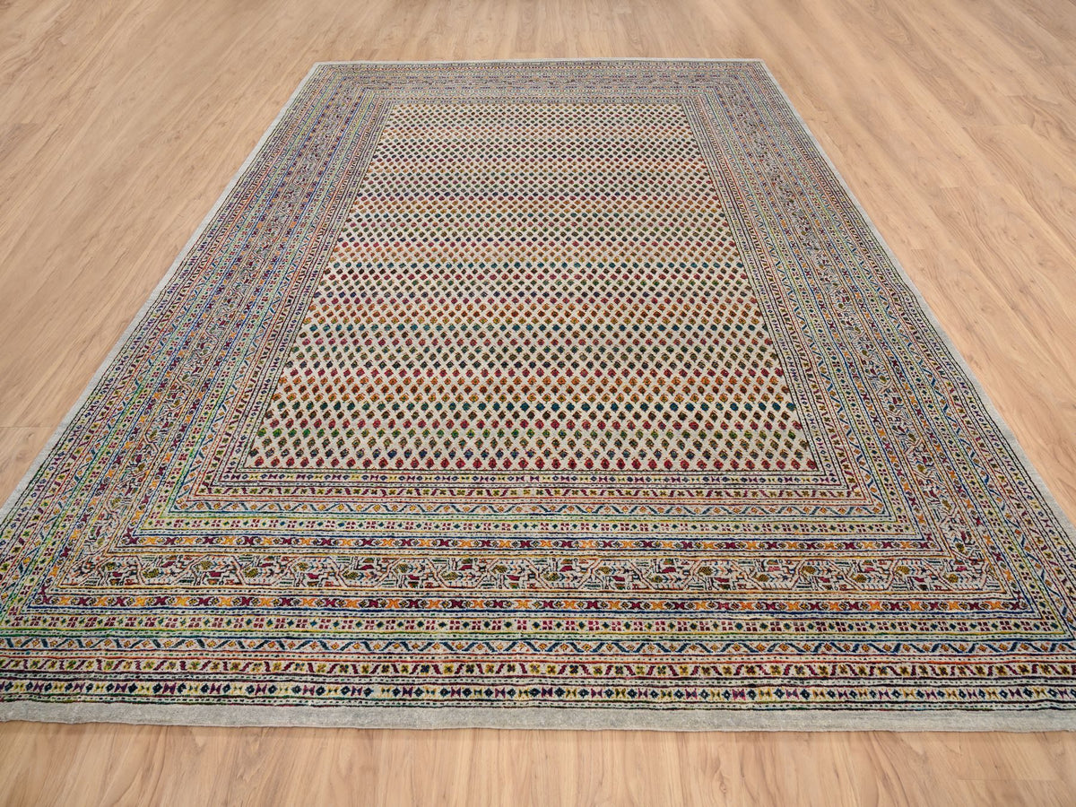 Sarouk Modern / Contemporary hand-knotted wool/sari silk rug in Beige, 8'8" x 12'2" — SKU O063206 (view 2)