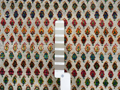 Sarouk Modern / Contemporary hand-knotted wool/sari silk rug in Beige, 8'8" x 12'2" — SKU O063206 (view 7)