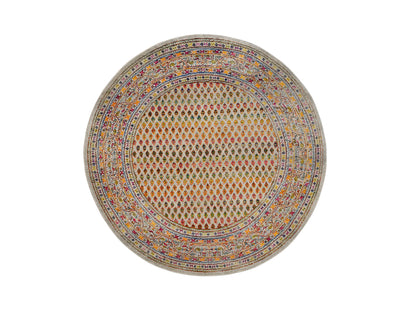 Sarouk Modern / Contemporary hand-knotted wool/sari silk rug in Beige, 5' x 5'2" — SKU O063221
