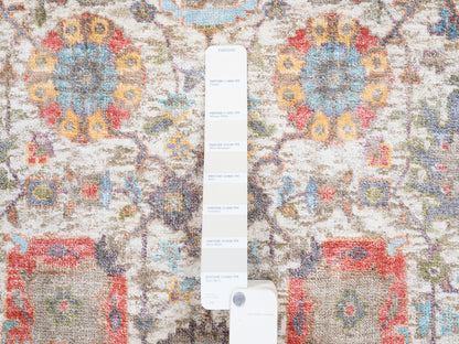 Ivory 4'1" x 10'3" Transitional Hand knotted Wool/Silk Rug - Sku: O063245