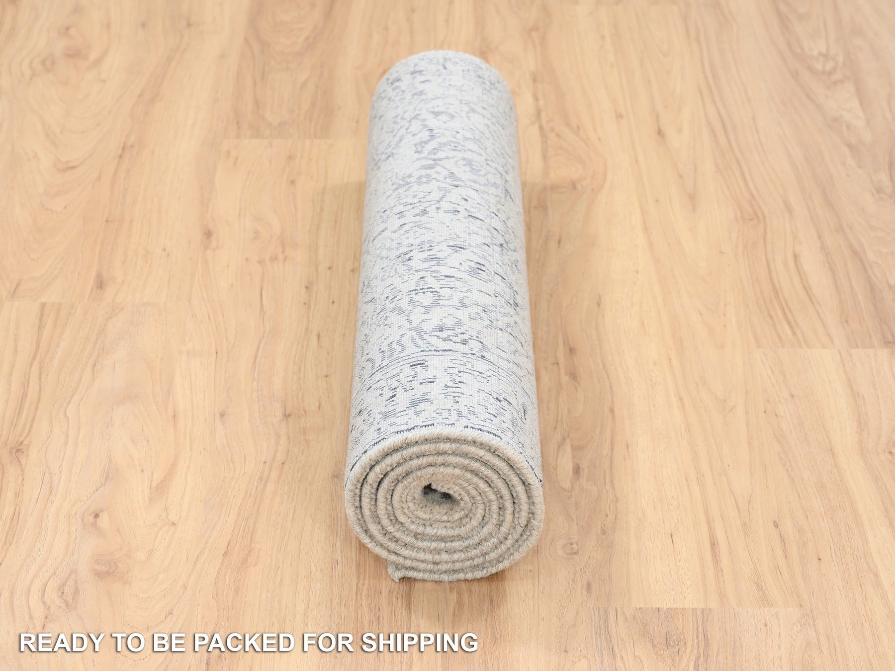 Modern / Contemporary hand-knotted wool/art silk runner in Gray, 2'6" x 6' — SKU O063260 (view 6)