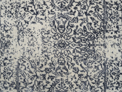 Grey 2'6" x 6'1" Modern / Contemporary Handloom Wool/Silk Rug - Sku: O063262