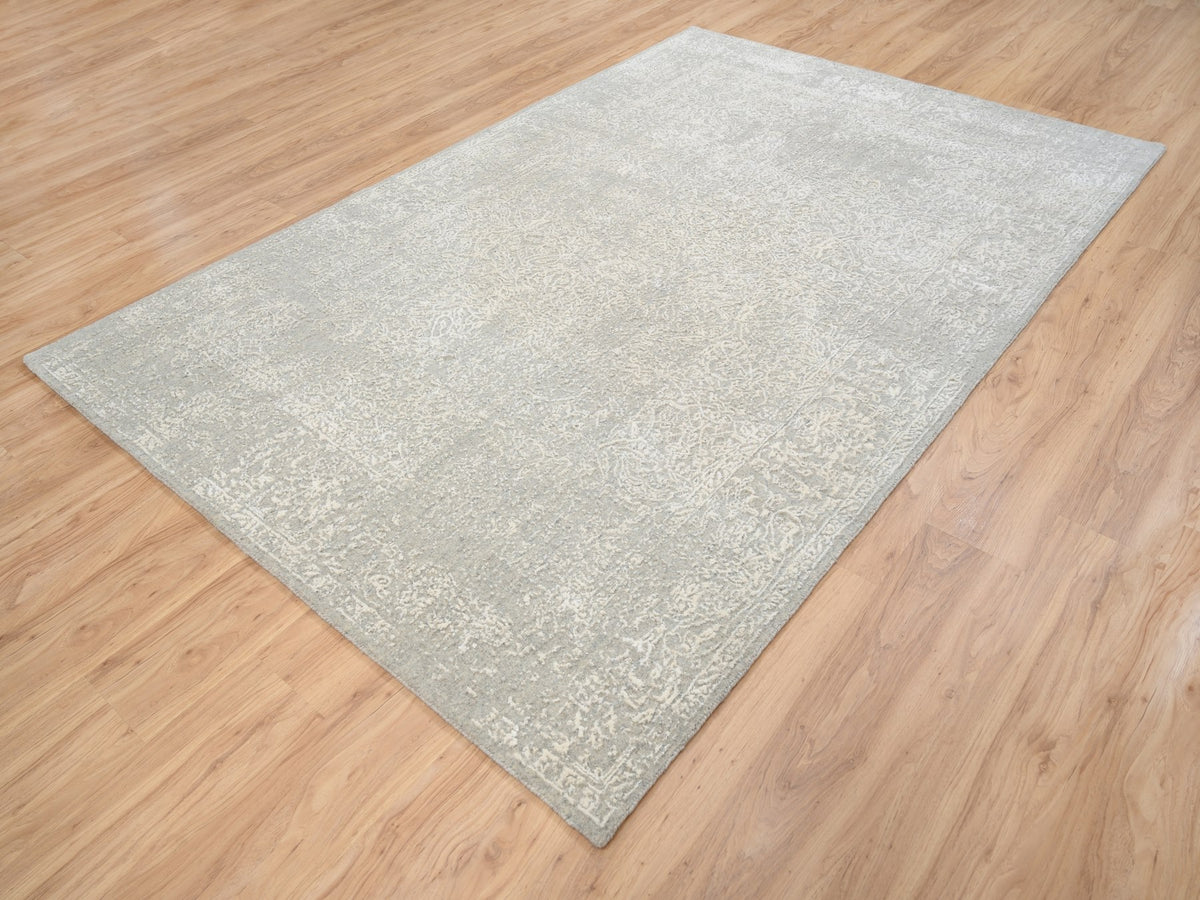Modern / Contemporary hand-knotted wool/art silk rug in Beige, 6' x 9'2" — SKU O063264 (view 4)