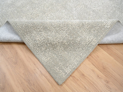 Modern / Contemporary hand-knotted wool/art silk rug in Beige, 6' x 9'2" — SKU O063264 (view 7)