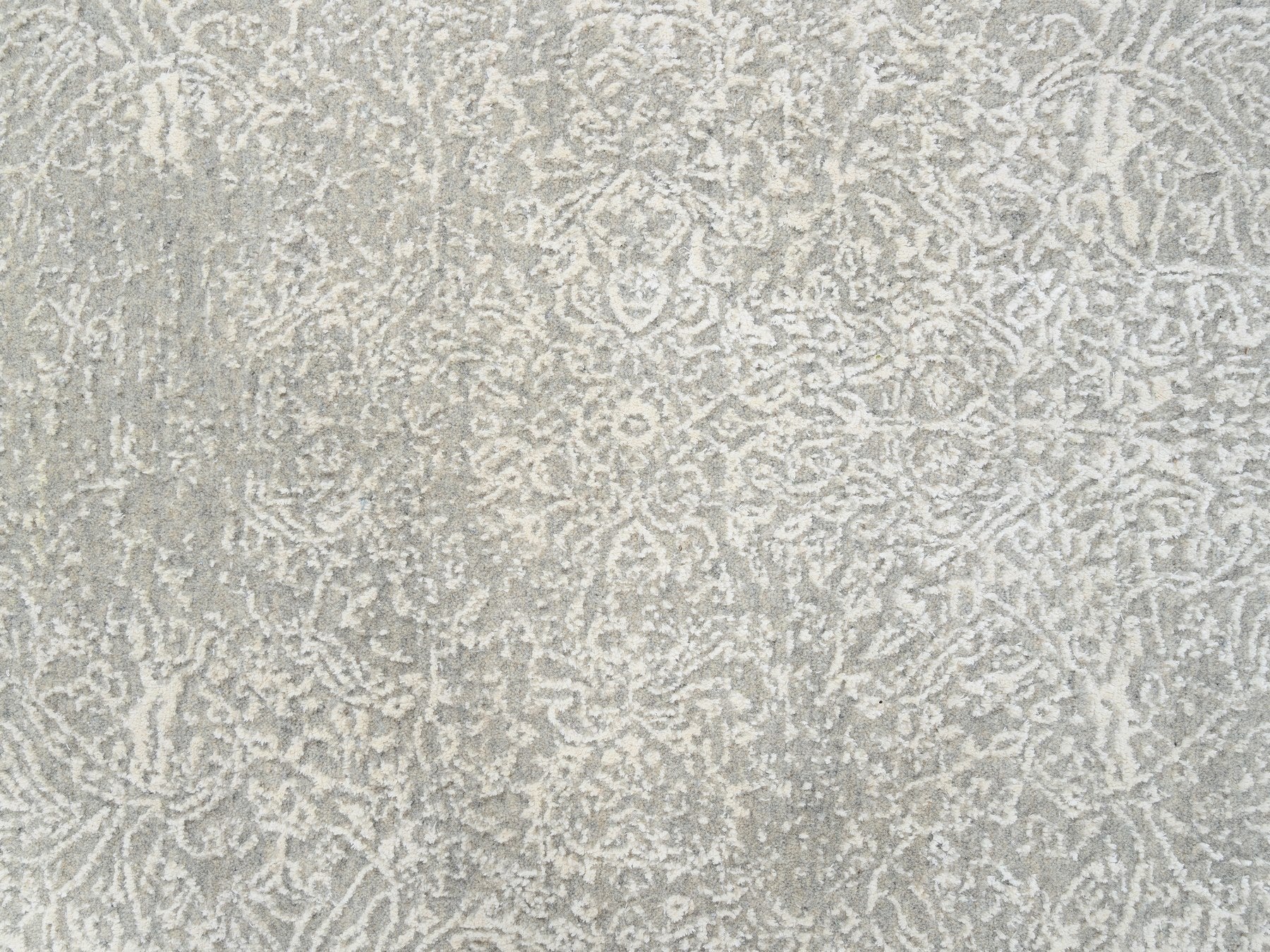 Modern / Contemporary hand-knotted wool/art silk rug in Beige, 6' x 9'2" — SKU O063264 (view 9)