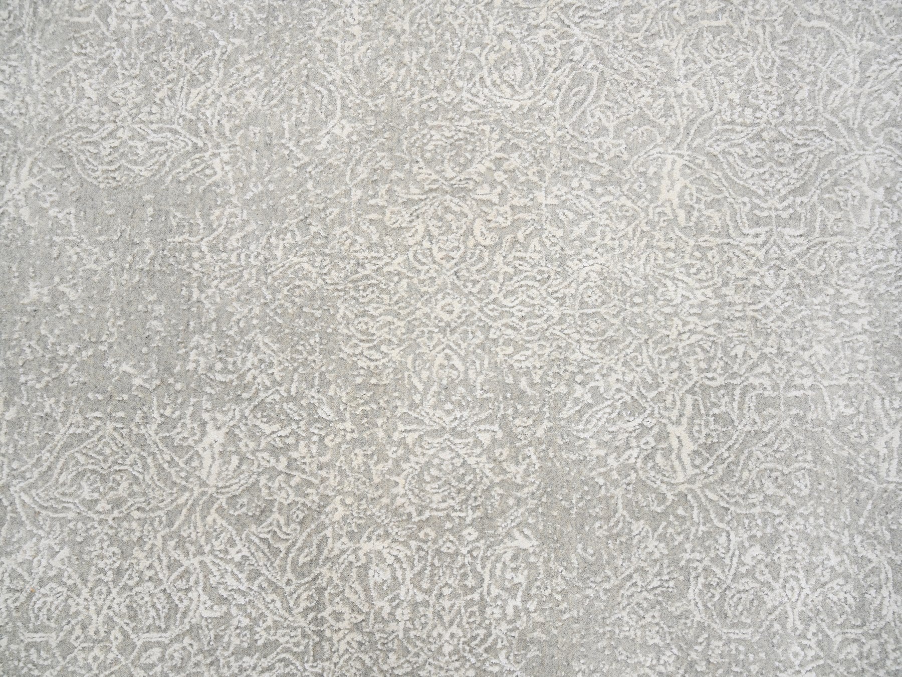Modern / Contemporary hand-knotted wool/art silk rug in Beige, 8' x 10' — SKU O063267 (view 8)
