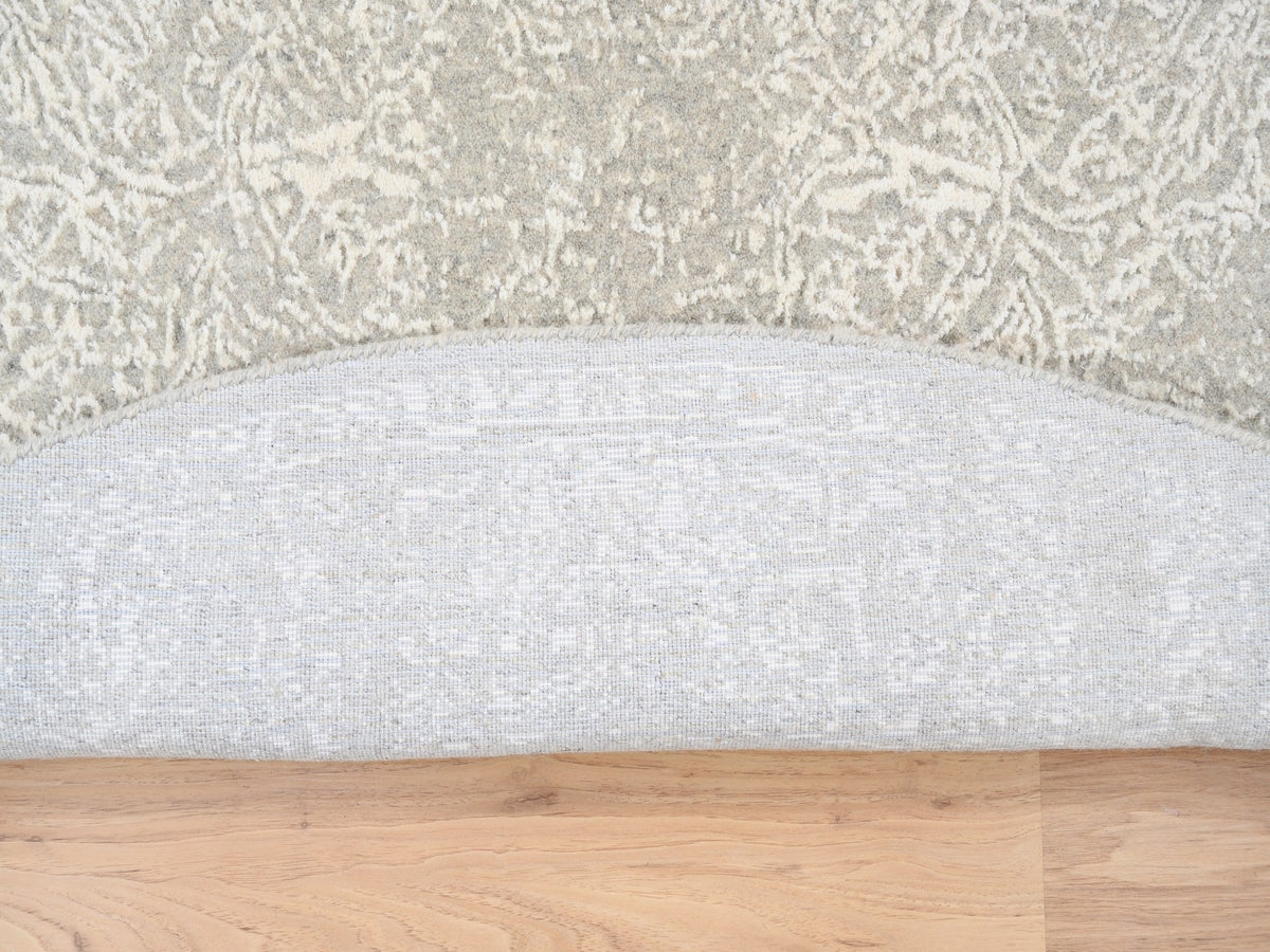 Modern / Contemporary hand-knotted wool/art silk rug in Beige, 6' x 6' — SKU O063270 (view 3)