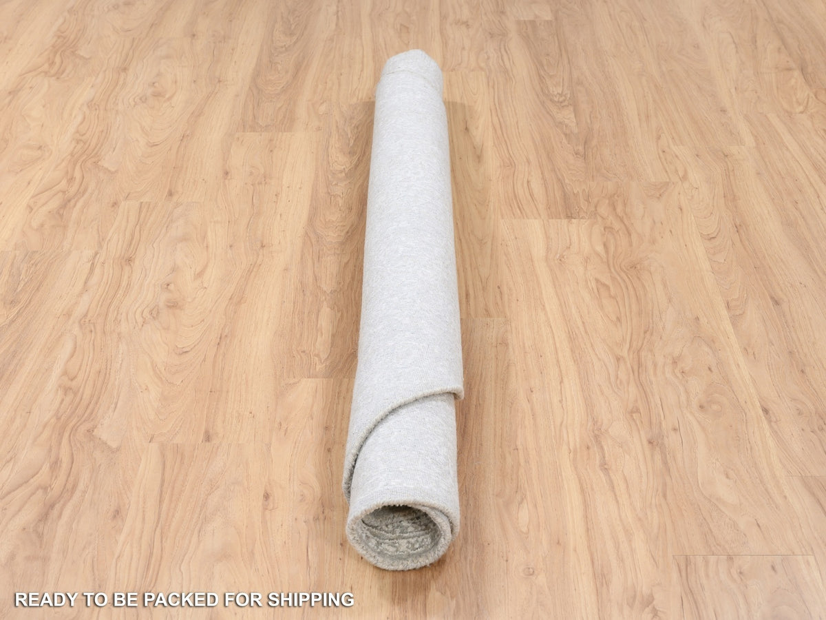 Modern / Contemporary hand-knotted wool/art silk rug in Beige, 6' x 6' — SKU O063270 (view 6)